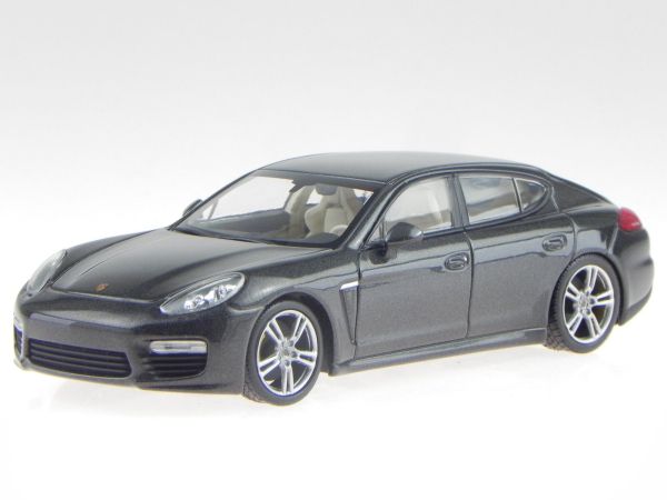 MNC0206800E - PORSCHE Panamera Turbo S Metaalgrijs - 1