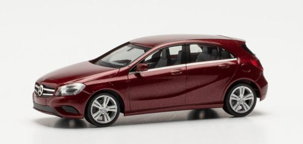 HER038263-005 - MERCEDES CLASSE A rood metallic - 1