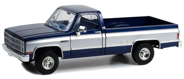 GREEN13659 - 1984 GMC K-2500 Sierra Grande Wideside donkerblauw en zilver - 1