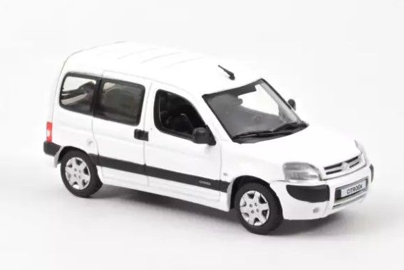 NOREV155723 - CITROEN Berlingo van 2004 wit - 1