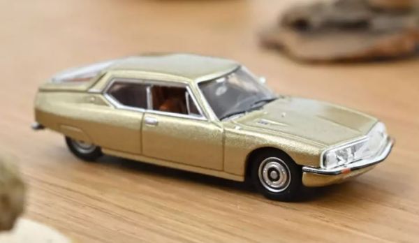 NOREV158514 - 1972 CITROEN SM Metallic Zand - 1