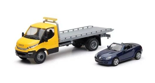 NEW16233A - IVECO autotransporter met MERCEDES SLK 350 blauw - 1