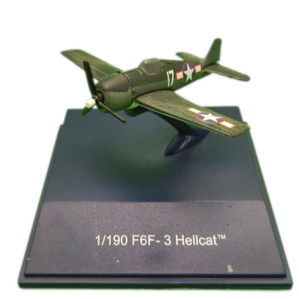 NEW18110E - Militair luchtvaartuig F6F-3 Hellcat - 1