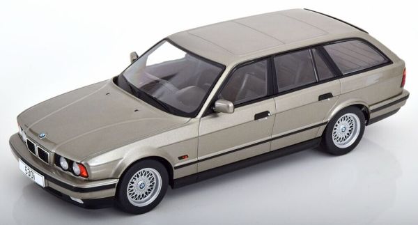 MOD18330 - BMW 5 Reeks (E34) Touring 1991 Metallic Grijs - 1