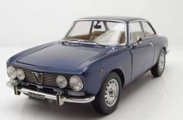 NOREV187915 - ALFA ROMEO 2000 GTV 1973 Blauw metallic - 1