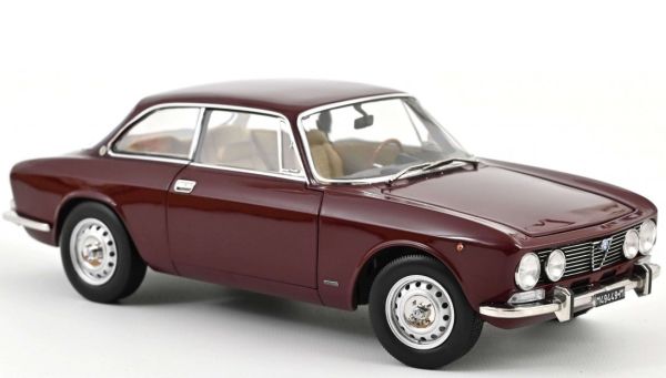 NOREV187916 - ALFA ROMEO 2000 GTV 1973 Bruin - 1