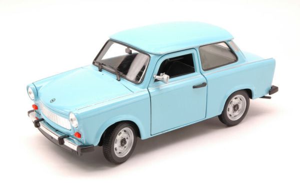 WEL24037BL - TRABANT 601 lichtblauw - 1