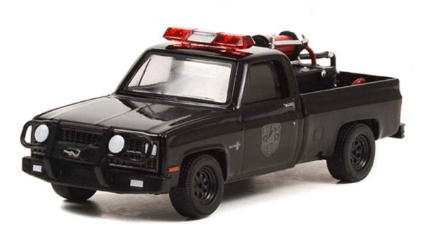 GREEN28090-C - CHEVROLET K20 Scottsdale 1982 uit de serie BLACK BANDIT Collection in blisterverpakking - 1