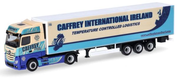 HER316590 - MERCEDES-BENZ Actros '18 4x2 met 3-assige koeltrailer JAHRE CAFFREY'S - 1