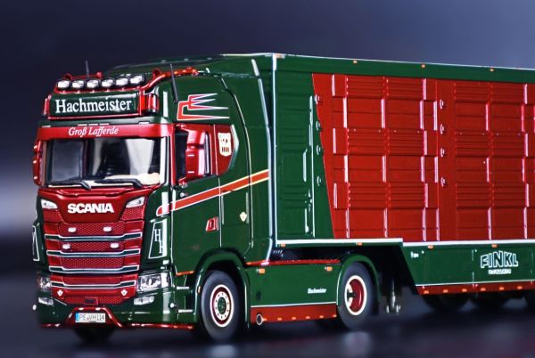 IMC32-0182 - SCANIA S HIGHROOF 4x2 met 3-assige aanhangwagen HACHMEISTER - 1