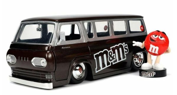 JAD32027 - FORD Econoline Bus met rood M&M'S figuurtje 1965 - 1