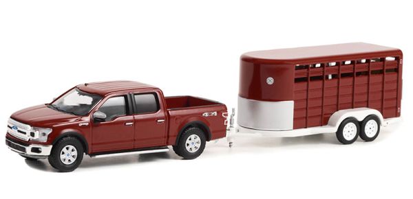 GREEN32270-D - FORD F-150 XLT met veewagen uit de HITCH & TOW serie in blisterverpakking - 1