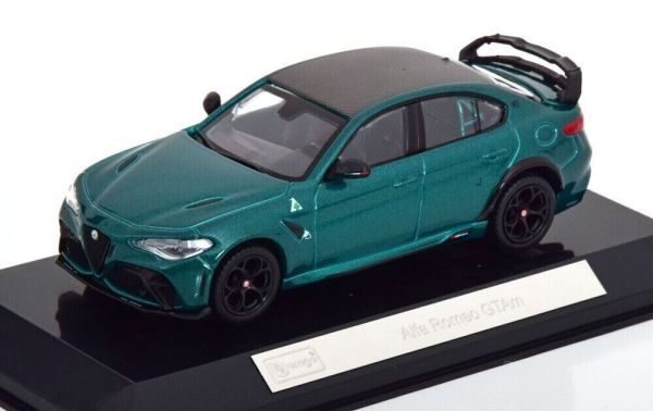 BUR38307GR - ALFA ROMEO Giulia GTAm 2020 groen - 1