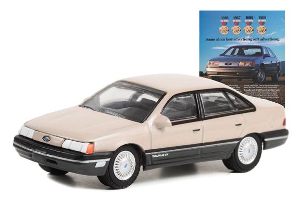 GREEN39110-E - FORD Taurus 1989 beige uit de serie VINTAGE AD CARS in blisterverpakking - 1