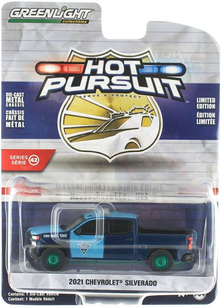 GREEN43000-EVERT - CHEVROLET Silverado met groene wielen 2021 Massachusetts State Police uit de HOT PURSUIT serie in blisterverpakking - 1