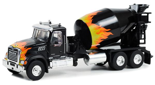 GREEN45180-B - MACK Granite 6x4 spinner 2019 uit de S.D. TRUCKS reeks in blisterverpakking - 1