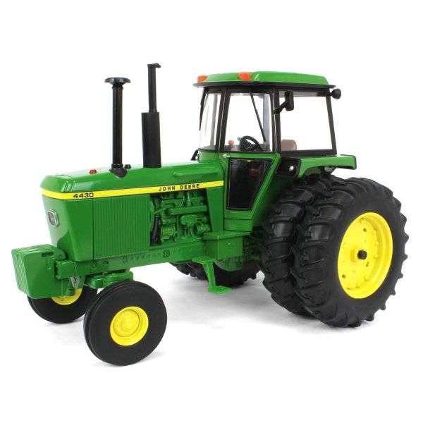 ERT45832 - JOHN DEERE 4430 achter dubbele wielen - 1