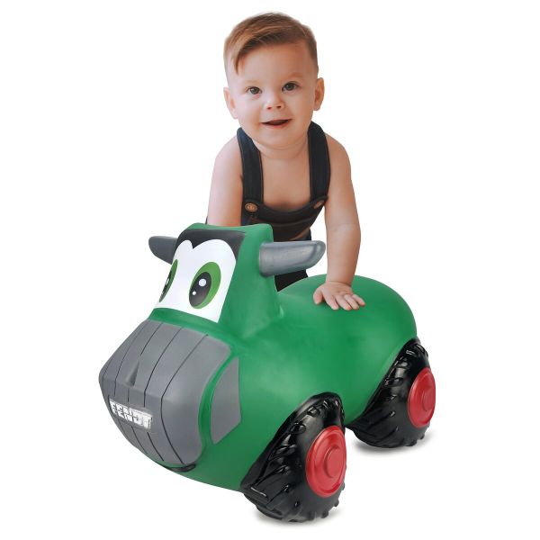 JAM460598 - FENDT tractor stuiterend met pomp - 1