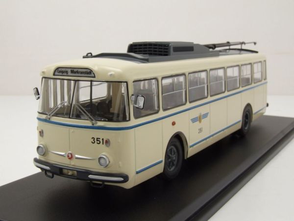 PRX47170 - SKODA 9 TR bus van Leipzig beige - 1