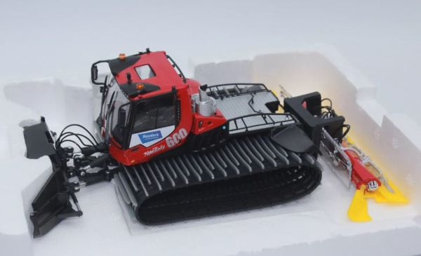 JC4806 - PISTENBULLY 600 sneeuwpistool - NAUDERS - 1