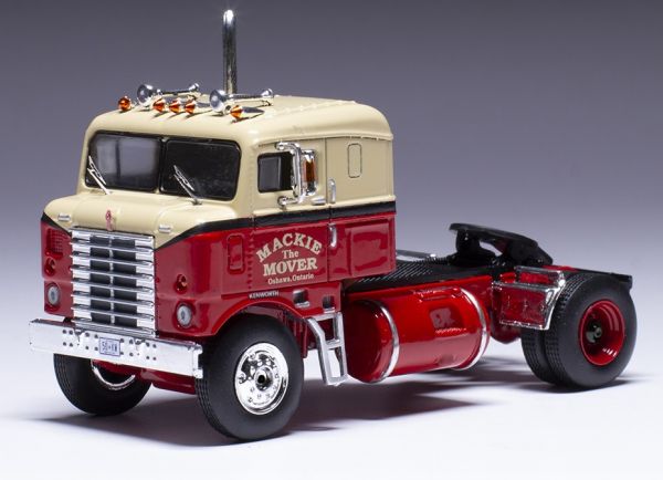 IXO64TR008 - KENWORTH Bullnose 4x2 1950 Rood en Beige MACKIE The MOVER - 1