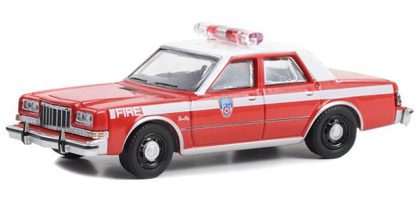 GREEN67050-C - PLYMOUTH Gran Fury 1985 Brandweer New York uit de FIRE & RESCUE serie in blisterverpakking - 1