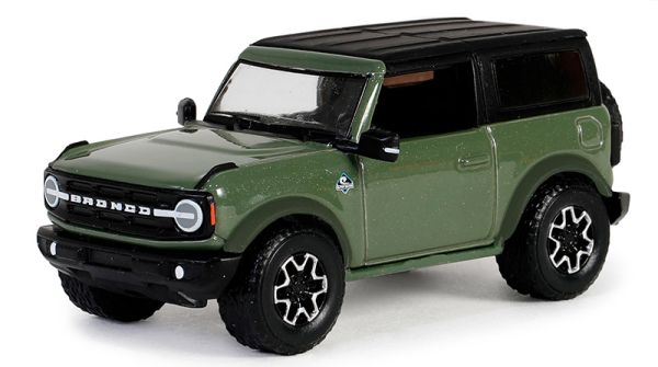 GREEN68050-E - FORD bronco outer Banks 2023 groen uit de serie SHOWROOM FLOOR in blisterverpakking - 1