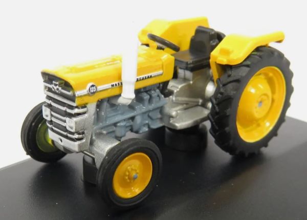 OXF76MF004 - MASSEY FERGUSON 135 geel - 1