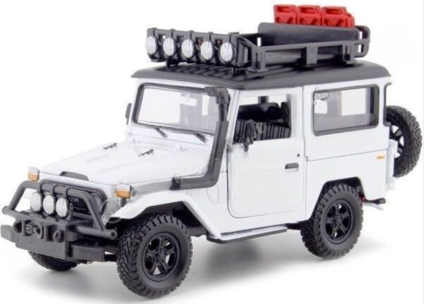 MMX79137BLANC - TOYOTA FJ40 Land Cruiser Wit - 1