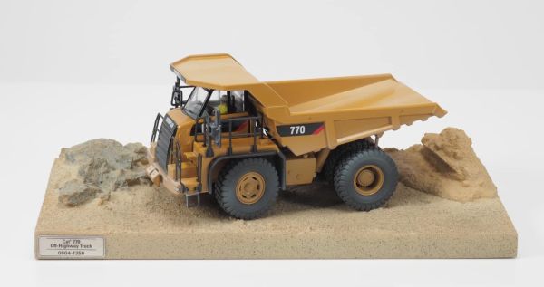 DCM85756 - Dumper CATERPILLAR 770 - Vuile versie - 1