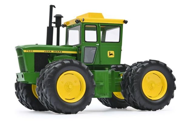 SCH9165 - Trekker JOHN DEERE 7520 - 1