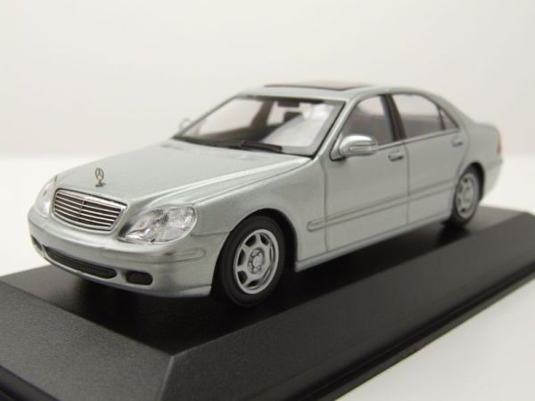 MXC940036201 - MERCEDES 5-Klasse W220 1998 Grijs - 1