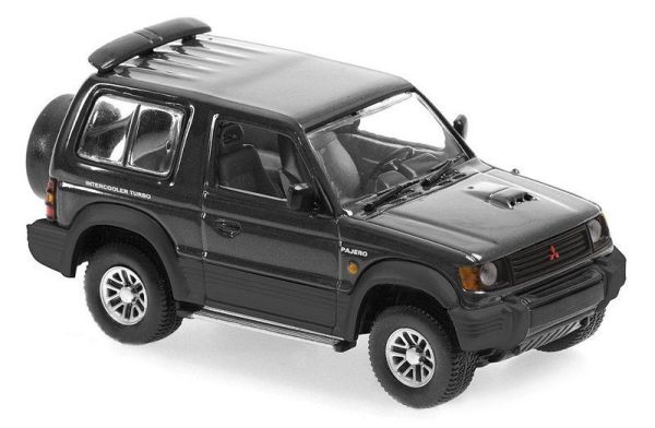 MXC940163370 - MITSUBISHI Pajero SWB 1991 Zwart - 1