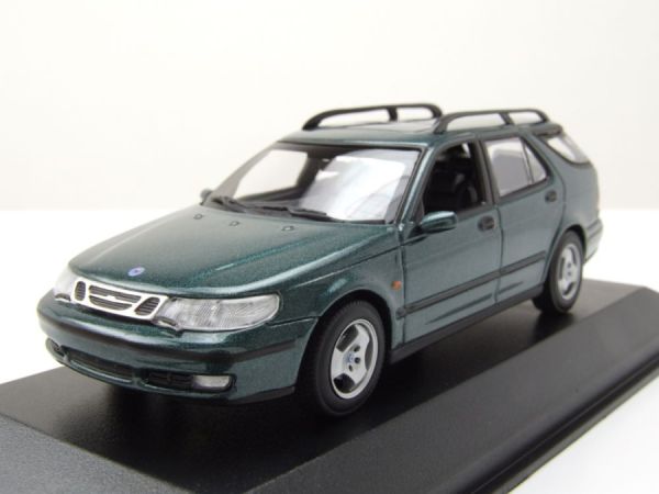 MXC940170811 - 1999 SAAB 9-5 Estate metallic groen - 1