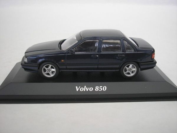 MXC940171461 - Volvo 850 1994 Donkerblauw metallic - 1