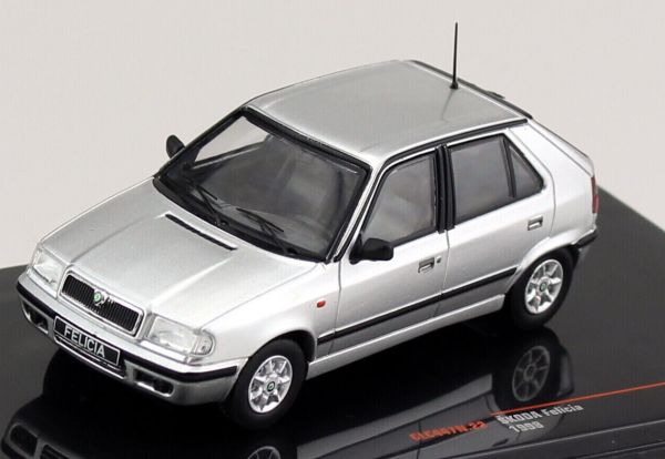 IXOCLC447N - SKODA Felicia 1998 Zilver - 1