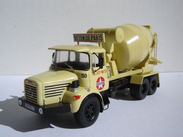 G111A005 - BERLIET PMH12 6x4 1969 Béton de Paris vrachtwagenmixer - 1