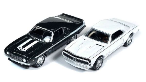 JLPK019A-2 - CHEVROLET Camaro 1969 groen en CHEVROLET Camaro 1967 wit - YENKO - uit de TWIN PACK 2022 serie A in blisterverpakking - 1