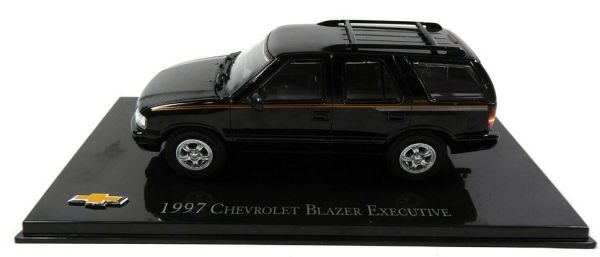 MAGCHEBLAZER97 - CHEVROLET Blazer Executive 1997 zwart - 1