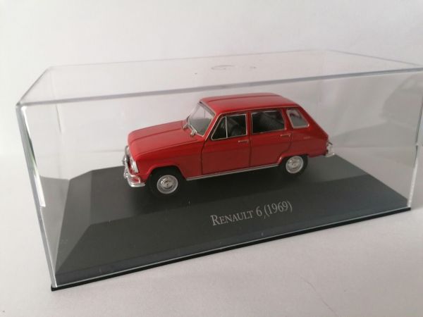 MAGARG27 - RENAULT 6 1969 rood in blister - 1