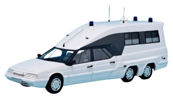 PER918 - CITROEN XM Tissier 1007 wit met Ambulances stickers - Gelimiteerd tot 150 ex. - 1