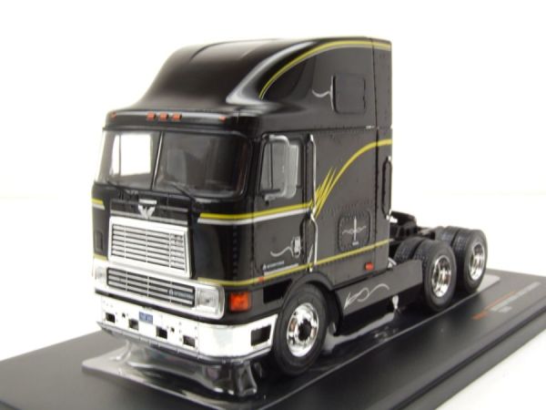 IXOTR169.22 - INTERNATIONAL Eagle Cabover 6x4 1995 Zwart - 1