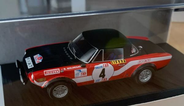 TRODSN76 - FIAT 124 Abarth #4 Rallye du Portugal 1973 B.WALDEGAARD / H.THORSZELIUS - Gelimiteerd tot 150ex. - 1