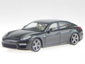 MNC0206800E - PORSCHE Panamera Turbo S grijs metallic