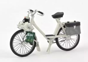 NOREV182067 - SOLEX 3800 van 1969 wit