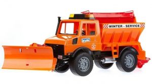 BRU2572 - Sneeuwruimen UNIMOG Met blad en zoutstrooier Schaal: 1/16