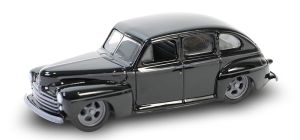 GREEN28150-A - FORD Fordor super deluxe Lowrider 1948 zwart uit de BLACK BANDIT serie in blisterverpakking