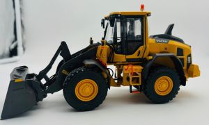 ADF3200120 - VOLVO L60H lader - Michelin banden