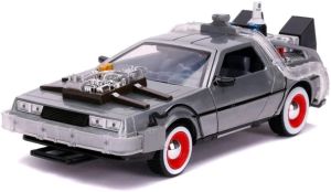 JAD32166 - DELOREAN Time Machine TERUG NAAR DE TOEKOMST III