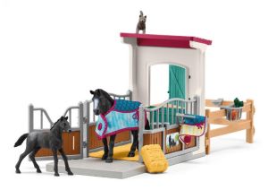 SHL42611 - Paardenbox met merrie en veulen